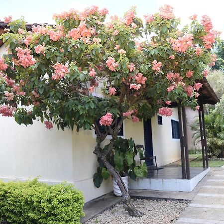 Rosa Spa E Pousada Aparecida de Goiania Εξωτερικό φωτογραφία