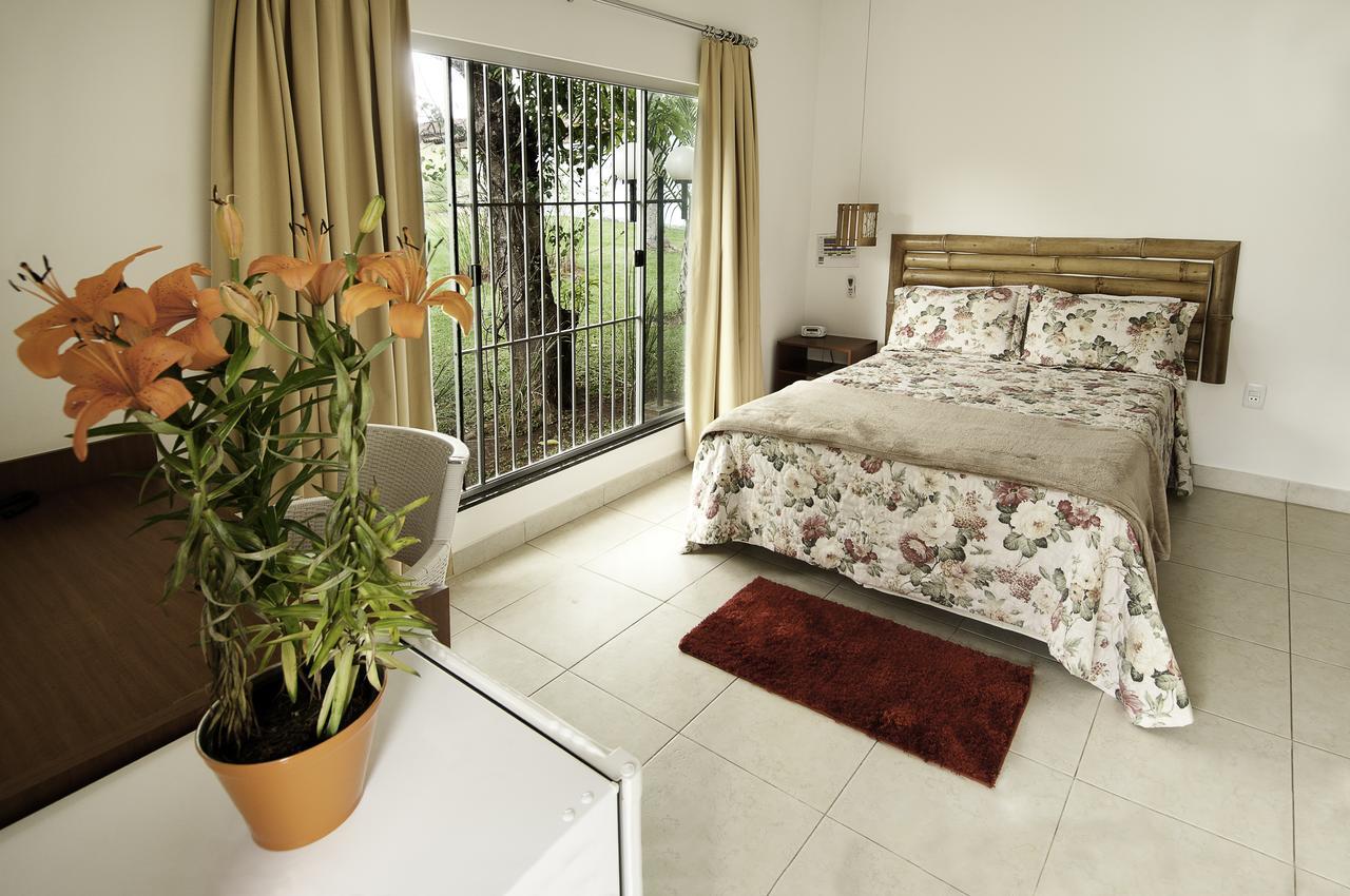 Rosa Spa E Pousada Aparecida de Goiania Εξωτερικό φωτογραφία